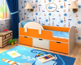 Кровать Малыш-мини с бортиком Дуб молочный/Оранжевый в Муромцево - muromcevo.katalogmebeli.com | фото