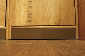 Шкаф для белья «Пилигрим» (Дуб Каньон светлый, Фон серый) в Муромцево - muromcevo.katalogmebeli.com | фото 7